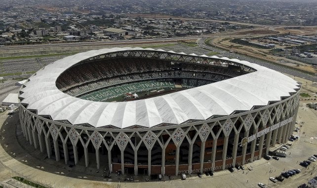 • La Côte d’Ivoire s'est positionnée pour accueillir le Trophée des Champions ! Si sa candidature est retenue, le match se déroulera au Stade d'Ebimpé, l'enceinte qui a vu la Côte d'Ivoire remporter sa 3ème étoile Continentale.