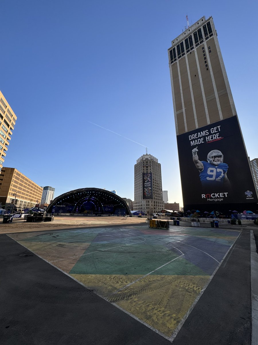 NPBCompaniesInc's tweet image. Happy Draft Day!! #NPB #SecurityConsulting #CrowdManagementConsulting #NFLDraft