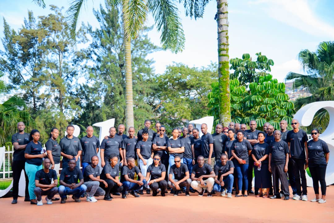 The management and staff @GardaWorld - Rwanda marked the 30th commemoration of the Genocide against the Tutsi with a laying of wreaths at burial place and touring memorial exhibits to learn more about the history of Genocide. #Kwibuka30