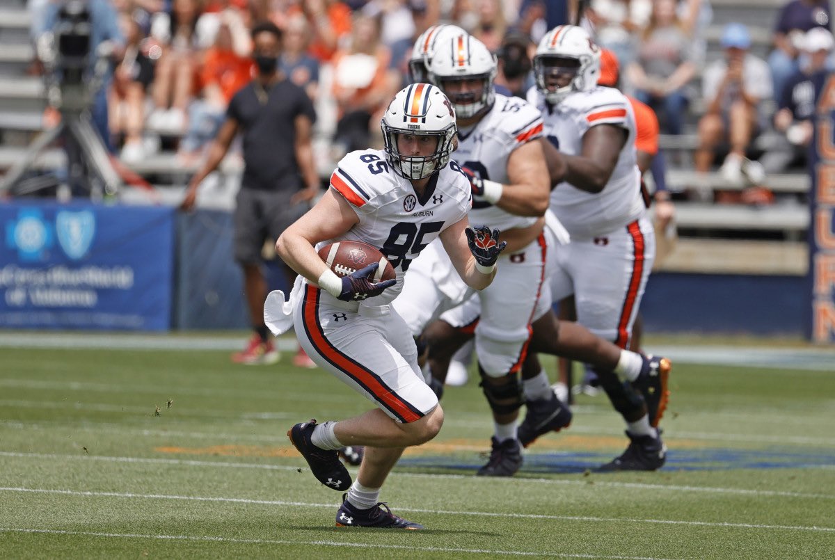 #AGTG Blessed to receive an offer from Auburn University @B_Aigamaua @CoachJRayburn @Brett_Gilchrist @drkharp @LSHS_FBRecruits