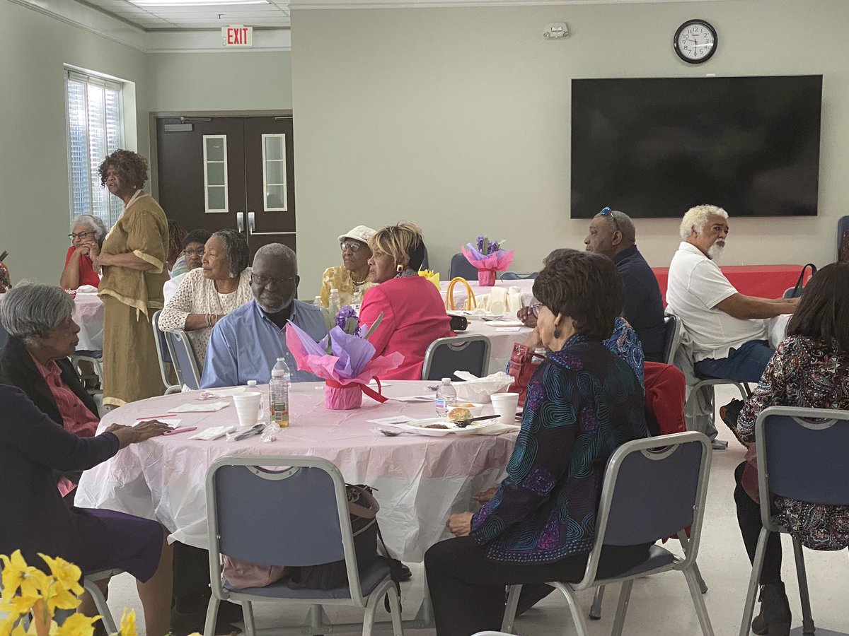 WrightAARP's tweet photo. @AARPAL was on hand for the Huntsville Chapter’s  Annual breakfast event. The group made a substantial contribution to Meals on Wheels. https://t.co/Co5vRZrgal