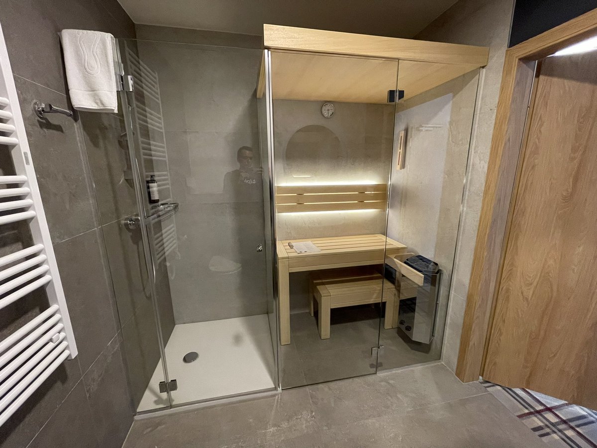 Michal Hardyn tweet media