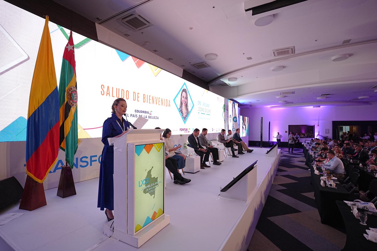 Cotelcolombia's tweet photo. 📌Damos inicio a la lll Convención del sector de Alojamiento en Bucaramanga.
A esta hora se lleva a cabo el acto de instalación en el Hotel Holiday Inn.
¡Bienvenidos!
#TransformandoDestinos #RenovandoExperiencias #CotelcoEsMás https://t.co/i8U0JwnCqT