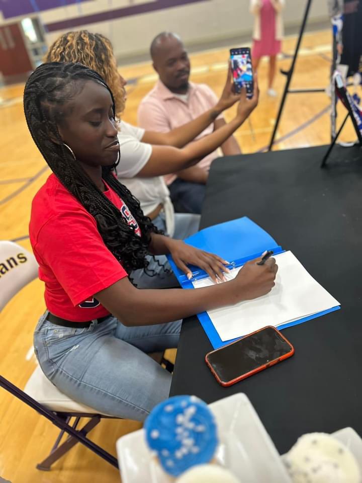 PleasantGroveGBB (@pghswbb) on Twitter photo Congratulations to these young ladies on their College Signing Day for Basketball π & Track πββοΈ πποΏΌ
Omya #5 Gasden State
Skylar #21 Snead State
Gabby JSU
<a href="/pghs_spartans/">Pleasant Grove High</a> Congratulations to these young ladies on their College Signing Day for Basketball π & Track πββοΈ πποΏΌ
Omya #5 Gasden State
Skylar #21 Snead State
Gabby JSU
<a href="/pghs_spartans/">Pleasant Grove High</a>