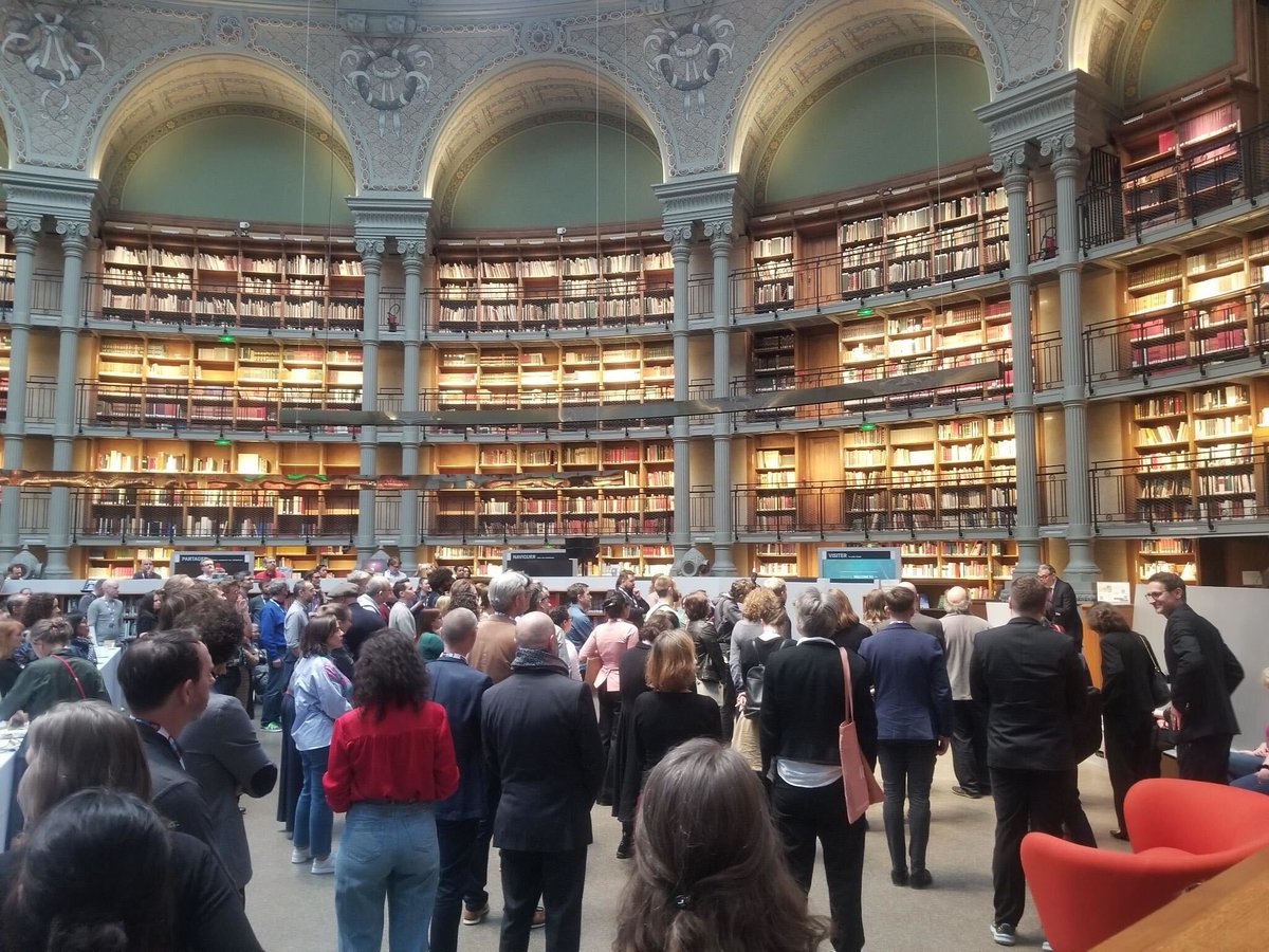 The #iipcWAC24 officially began with an inspiring speech from @laBnF President @GillesPecout at the Welcome Reception in the beautiful Salle Ovale after an afternoon of meetings & workshops. @DLwebBnF |@ina_audiovisuel | @inadlweb | #webarchiving