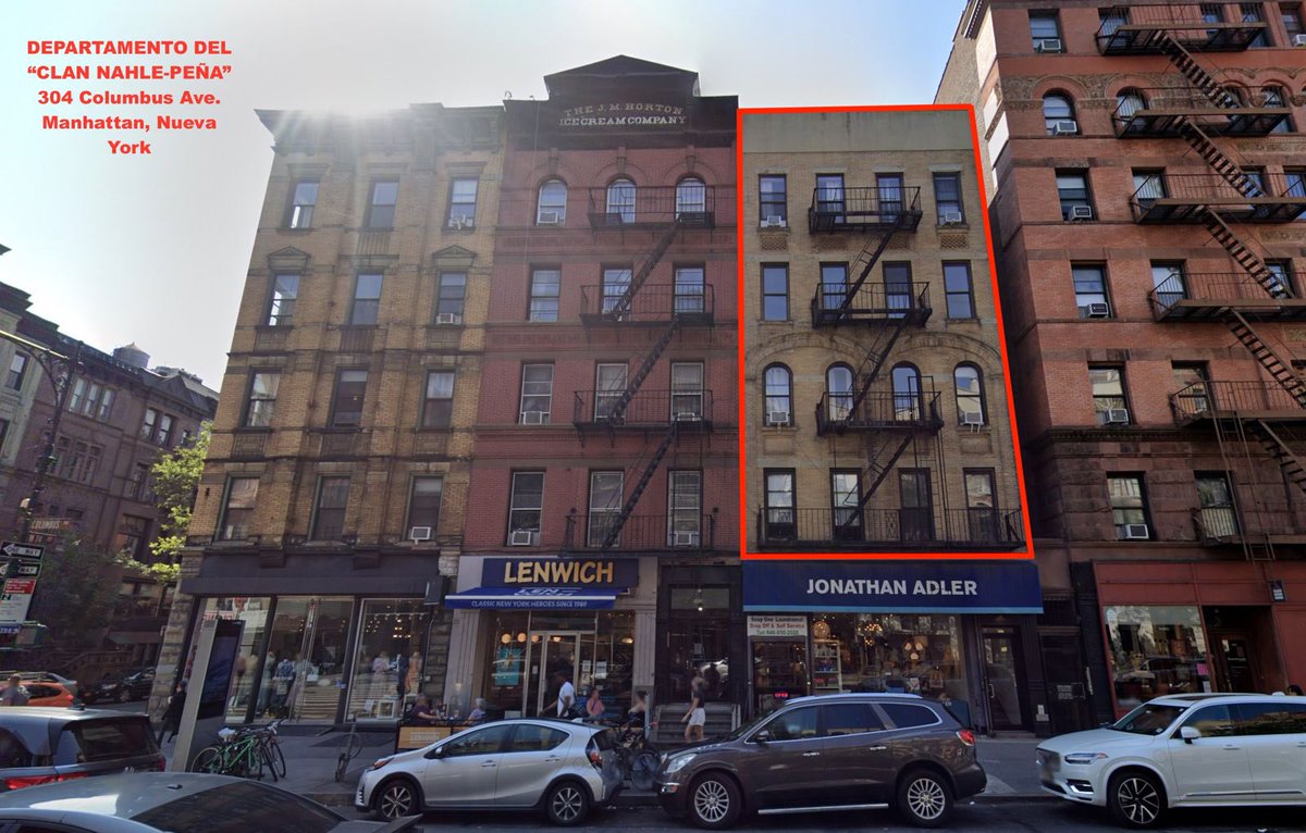 acastagne's tweet photo. Familia El Clan Nahle - Peña (@rocionahle) tiene a su disposición un departamento en la mejor zona de New York, me refiero a la lujosa y exclusiva zona de Upper West Side / Central Park West Historic District of Manhattan.

El departamento en mención se encuentra ubicado en la calle Columbus #304, a 100 metros del famoso Central Park y a unos cuantos pasos del departamento en el cual vivía John Lenon, Vocalista y compositor del legendario grupo inglés de rock “The Beatles”.

Por razones de consideración a quien lo habita no publicaré el número del departamento y su nombre, cuento con videos y audios en mi poder para acreditar que un miembro de la familia Peña Nahle lo habita.

El valor del departamento ronda los $2.7 millones de dólares ($46,710,000.00 pesos) es un edificio histórico construido en el año 1910, su renta en $6,895.00 dólares mensuales ($119,283.50 pesos).

Propio o rentado son cantidades superiores a lo que la señora @rocionahle con su sueldo y su esposo José Luis Peña Peña con su pensión pueden pagar.

“YO NO MIENTO”