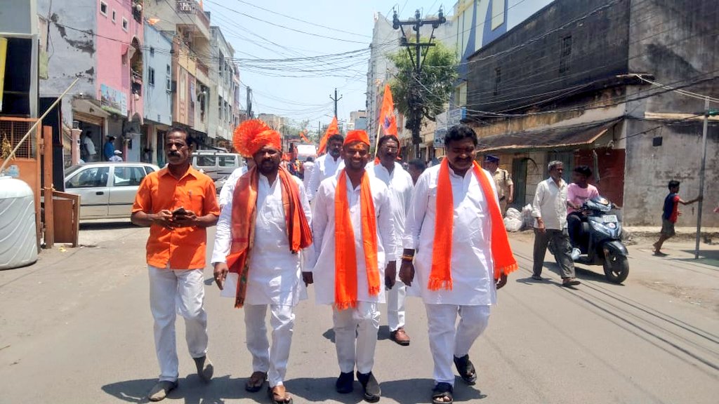 Participated in Hanuman Rally's
#hanumanjayanti2024 #Festival #Kowdimahender