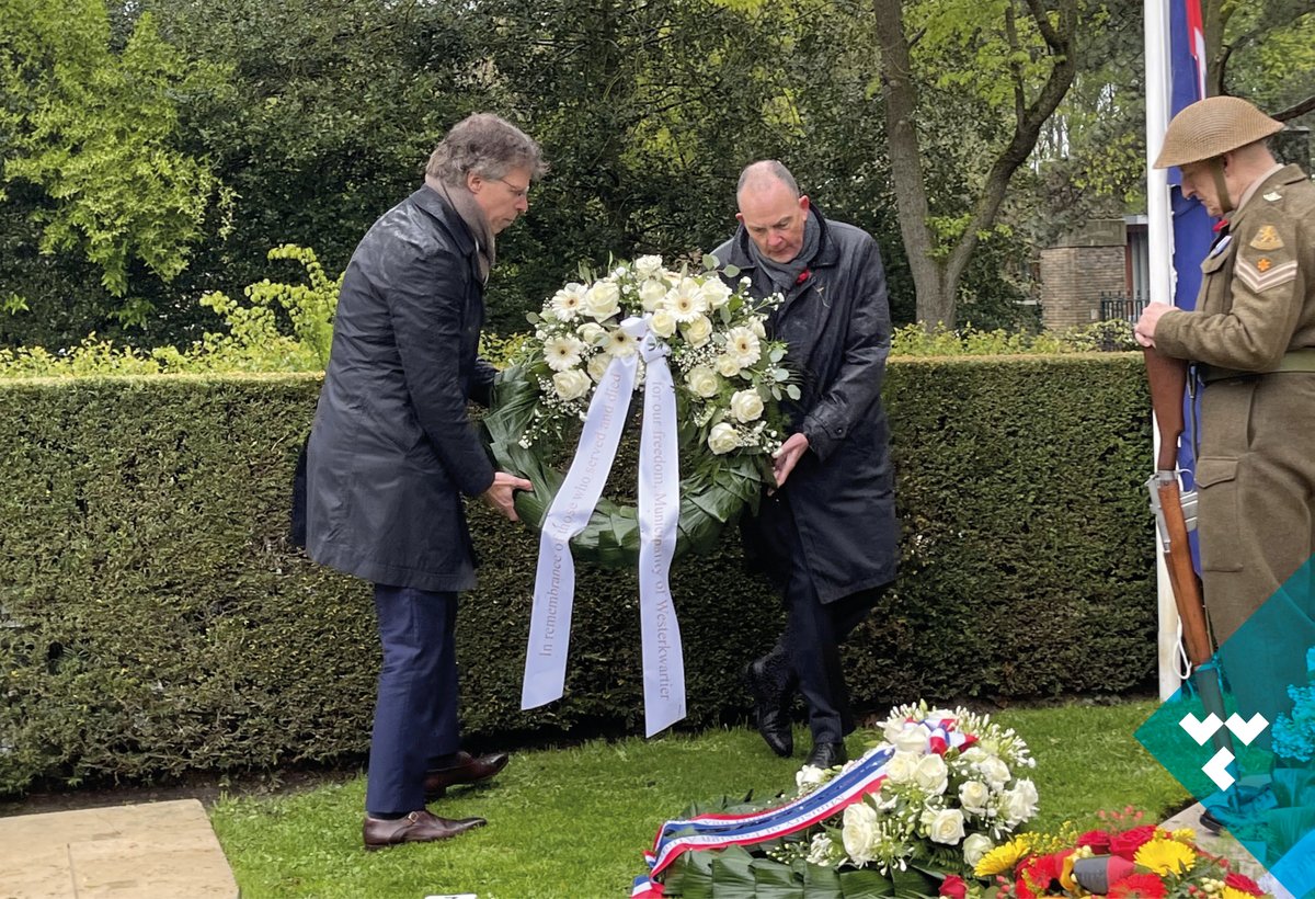Vandaag is het Anzac Day. Daarbij wordt stilgestaan bij de moed en opoffering van Australische en Nieuw-Zeelandse strijdkrachten over de hele wereld. Namens de gemeente Westerkwartier legde burgemeester Van der Tuuk een krans op de begraafplaats Westduin in Den Haag. #AnzacDay