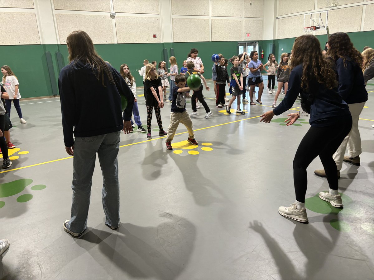 Lana Luttrell tweet media