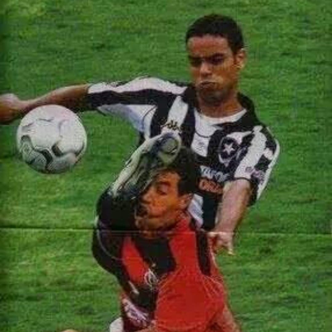 chikohenriques's tweet photo. Clássico ta chegando...🤬🏴🏳 https://t.co/APy2kLPGg7