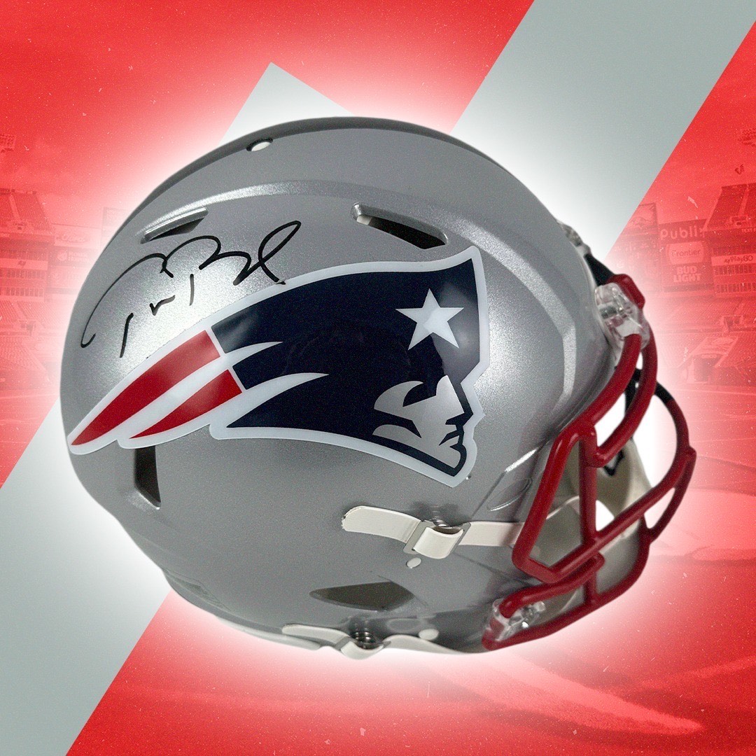 TAPinvest's tweet photo. #HUMBL Deal of the Day!

Score Big with the Tom Brady Collection: Limited-Time Deals You Can't Pass Up!

Introducing the Tom Brady memorabilia collection! We have 3 signed jerseys and 1 helmet available for purchase. 

Head over to https://t.co/4Clz5cTgQd to learn more!

#HMBL https://t.co/LIsKCwAfPV