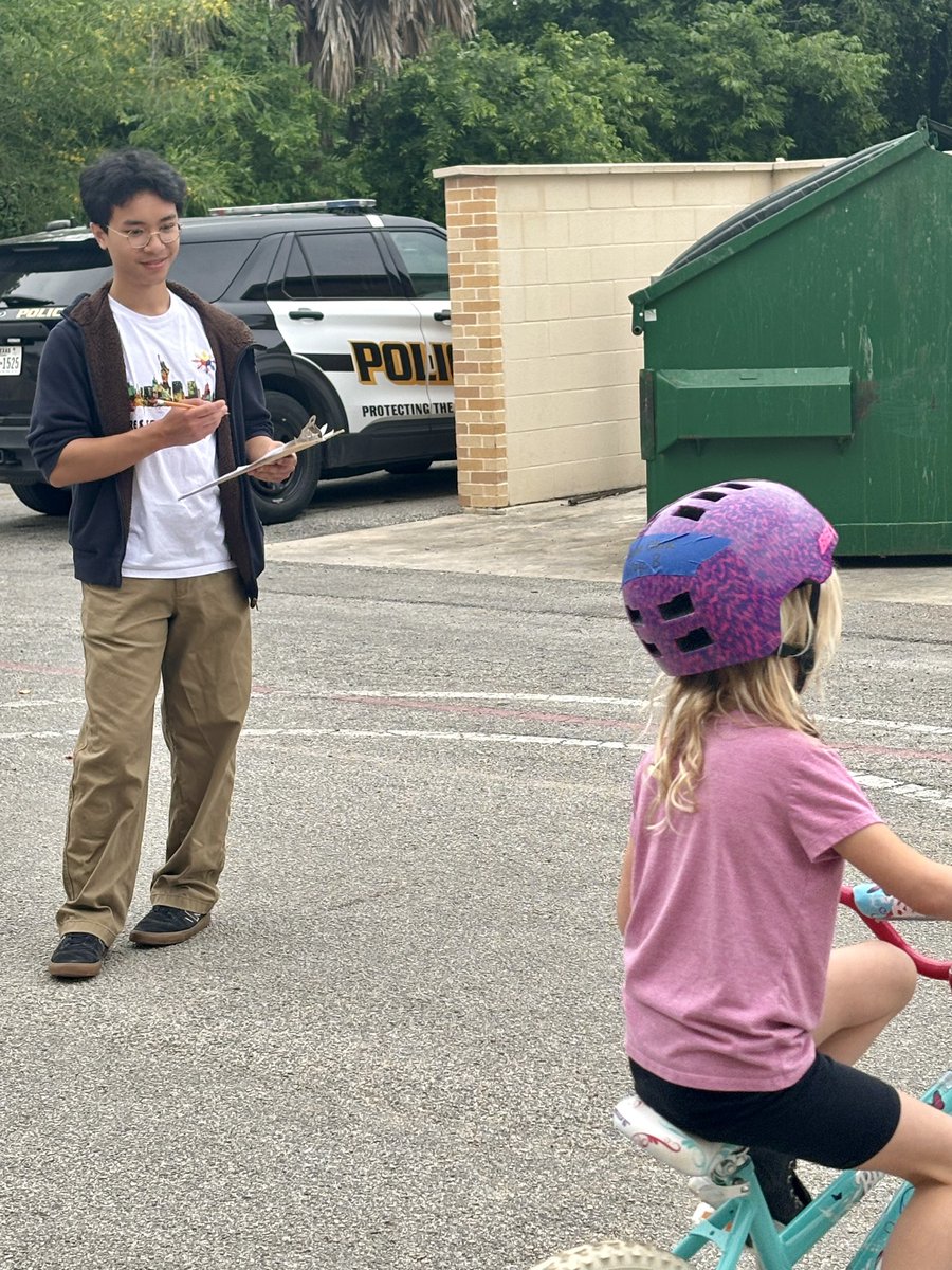 Our ALA Tech Adventure Facilitator interns are judging Bike Rodeo today at the ALA Euclid campus! 🚴‍♀️ These 11th &amp; 12th graders also collaborate with 4th &amp; 5th grade PE classes on a weekly basis to teach our younger students teamwork &amp; growth mindset through fun group activities!