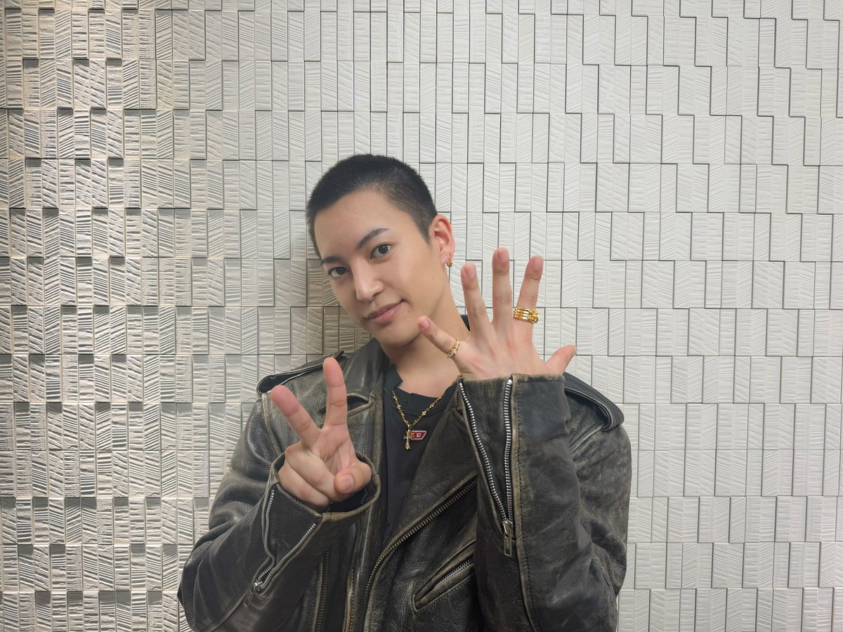 BEFIRSTofficial's tweet photo. 2024.04.26
Happy Birthday, RYOKI!!

#RYOKI_HBD_25th
#HAPPYRYOKIDAY_2024 https://t.co/AxcJS9p3Ck