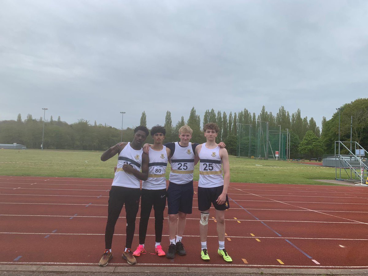 Well done to the athletes involved today in the Hertfordshire County Athletics Combined Events competition 💪🏻👏🏻 The Inter Boys finished an impressive 2nd place narrowly behind Hitchin Boys💙 Some fantastic performances all round🏃‍♂️