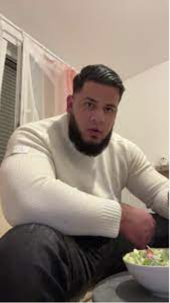 kamikadze tweet media