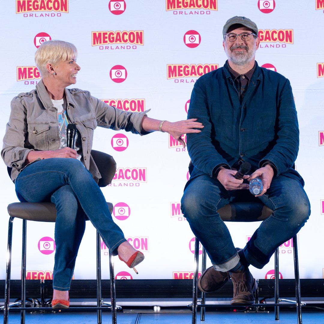 Happy Birthday, Jason Lee! 🎂 Hope your day is filled with good karma and plenty of joyous moments, just like Earl’s list. Cheers to another year of awesome adventures ahead.

#MEGACONOrlando #MEGACONOrlando2024 #MCO24 #Fandom #Orlando #Florida #OrlandoFL