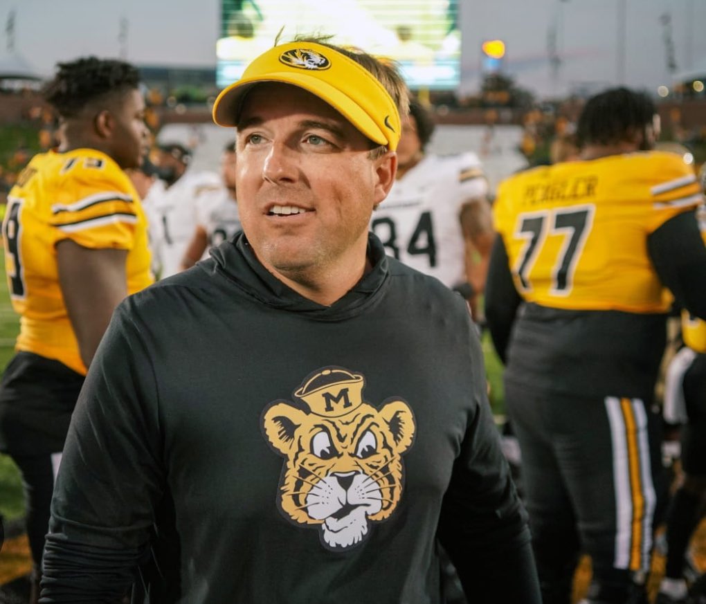 Missouri football stock in RISING 📈 - 11 win season beating OSU in a NY6 bowl - Returning Brady Cook, Luther Burden (one of best WRs in country), Theo wease, Johnny Walker, etc. - 14th best portal in the country - Drinkwitz 2023 SEC COTY -Great signing class M-I-Z