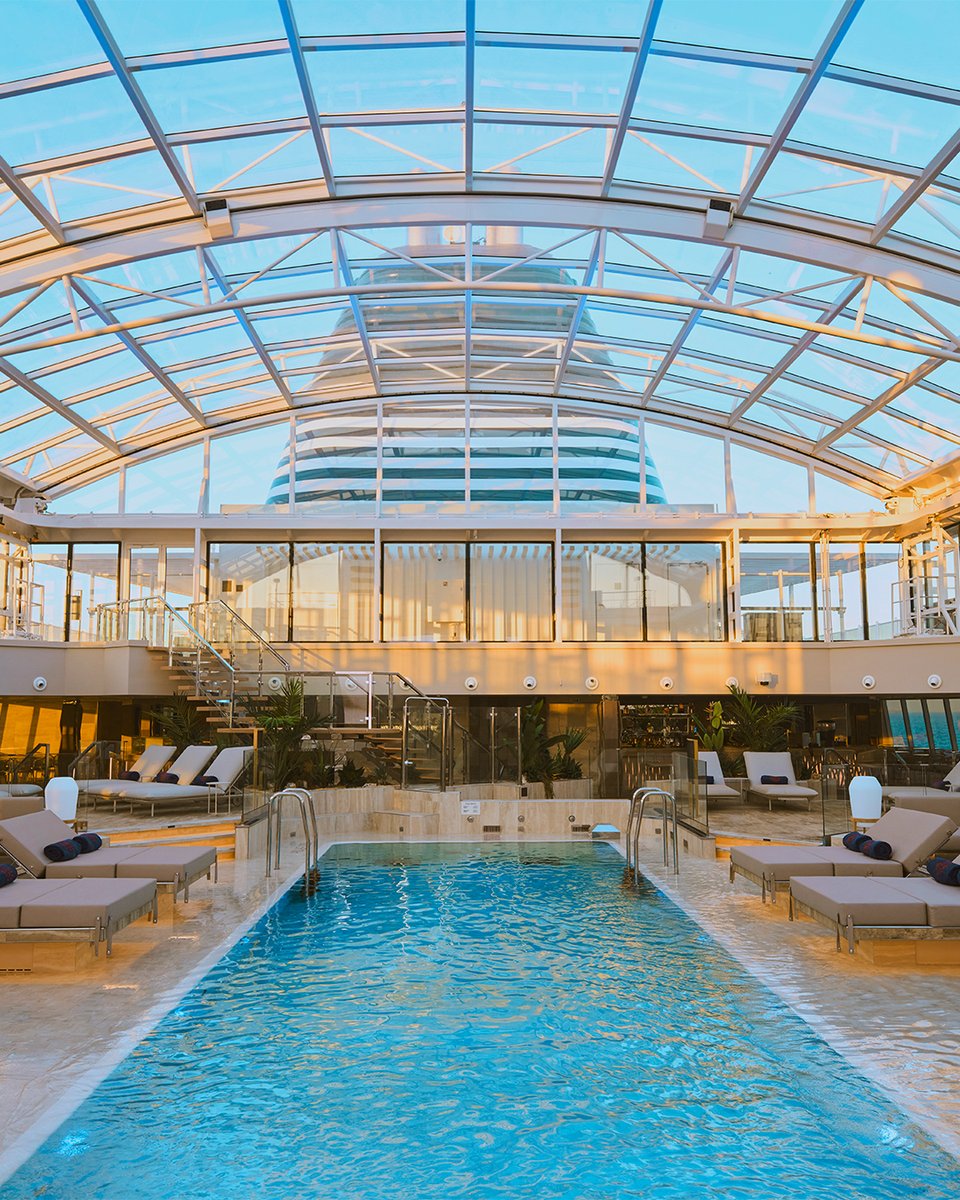 Escape to eternal summer aboard EXPLORA I. Where would you spend your afternoon: in the outdoor Astern infinity pool, by the jacuzzi with ocean views, or in the Conservatory pool under the sky-like ceiling? Let us know in the comments!