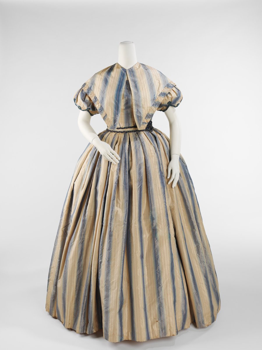 Evening dress, 1848. The MET.