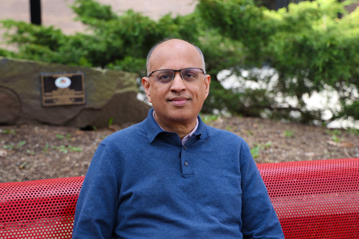 🎉 Congratulations to Alfred Menezes, professor of Combinatorics & Optimization at @UWaterloo, who has been named a Fellow of the International Association for Cryptologic Research (IACR). Read more about the prestigious program here: uwaterloo.ca/math/news/alfr…