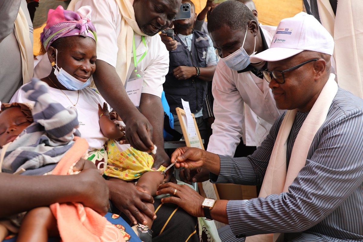 Le vaccin RTS,S offre un espoir et une protection contre le #paludisme 🦟, l’une des maladies les plus mortelles au #BurkinaFaso 🇧🇫 ! Le RTS,S a été introduit dans le Programme élargi de vaccination du #BurkinaFaso 🇧🇫 ce 05 février 2024. #JournéeMondialeContreLePaludisme