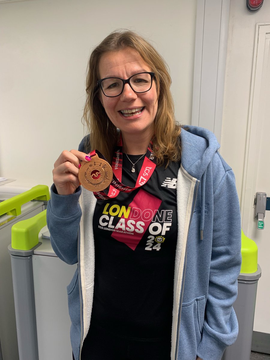 Huge well done to our first year #TransportPlanning student Eleanor Jordan for completing the @LondonMarathon at the weekend, meeting her sub 5 hour target and even making it back into college on Monday for her classes - despite some sore legs!

Well done Eleanor 💪 

#TeamLCB