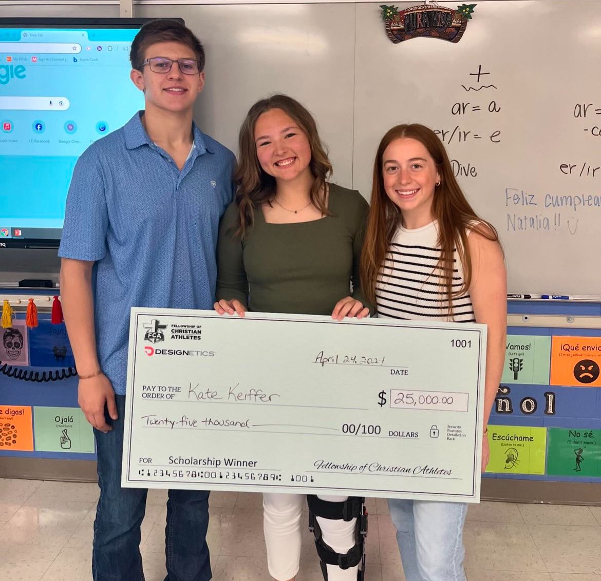 Katedkeiffer's tweet photo. So thankful for FCA and what it has done for my life! All glory to God! I am so appreciative for this scholarship! 🤍 https://t.co/7UVyI8QxQ6