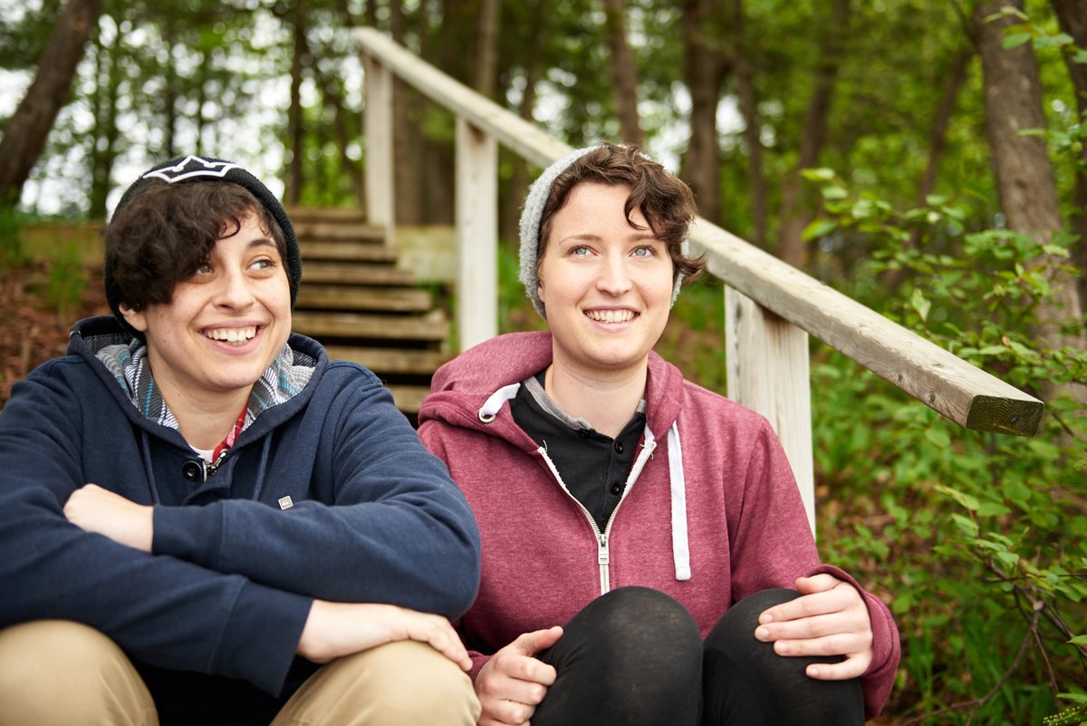 Feeling overwhelmed and stressed out?

Take a break and go outside! Time in nature can help reduce stress levels and increase job satisfaction. 💚 💙 

#HPHP