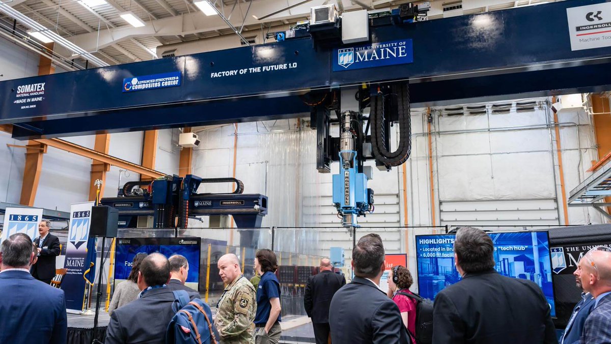 UMaine’s new 3D printer smashes former Guinness World Record to advance the next generation of advanced manufacturing umaine.edu/news/blog/2024…