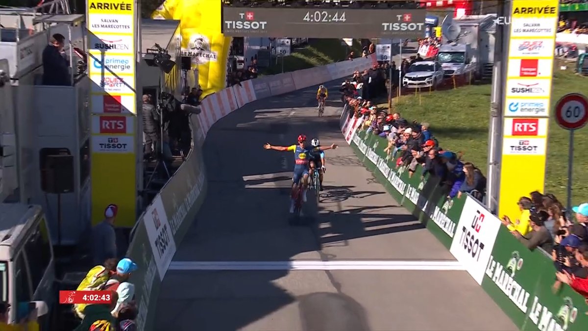 🇨🇭#TDR2024 Stage 2⃣ - 🏁 FINISH 🏆 It's a win for 🇧🇪 Thibau Nys! #DomestiqueLive