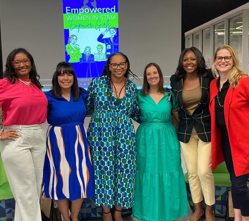 Laura Bellone Johnson tweet media