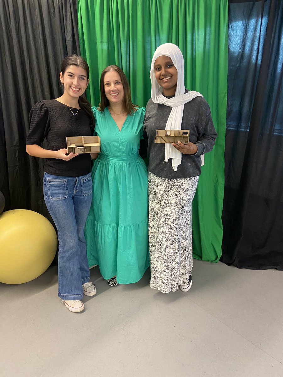 Laura Bellone Johnson tweet media