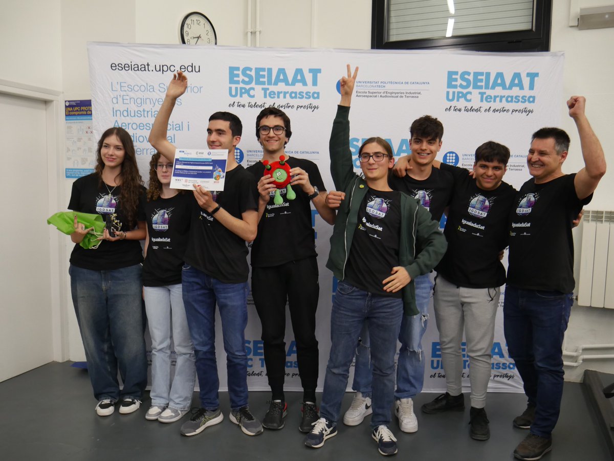 🏆 The team IgualadaSat  <a href="/igdsat/">IgdSat</a> from <a href="/epiaigualada/">Escola Pia Igualada</a> wins the #CanSat Catalunya final!

The #IEEC collaborates in the competition promoted by <a href="/esa/">European Space Agency</a> and organized by <a href="/eseiaat_upc/">ESEIAAT - UPC</a> with the support of <a href="/gencat/">Generalitat de Catalunya</a> (<a href="/tic/">TIC Catalunya</a>).

IgualadaSat will represent Catalonia in the state final in Murcia