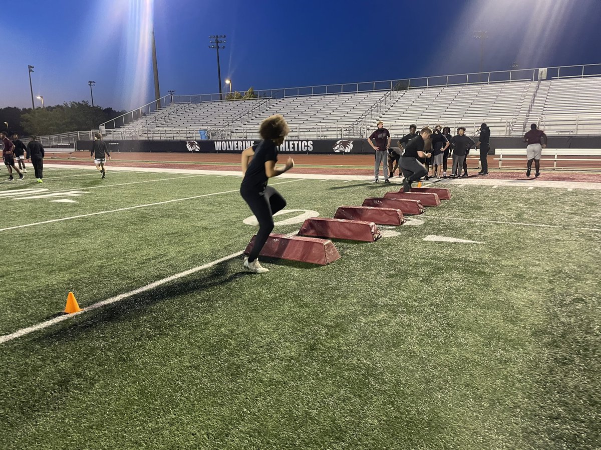 Last 6 AM practice before Spring Football. I’m very proud of our guys . They have been working very hard on and off the field. The tone for the Program has been set. Let’s continue to get better everyday.