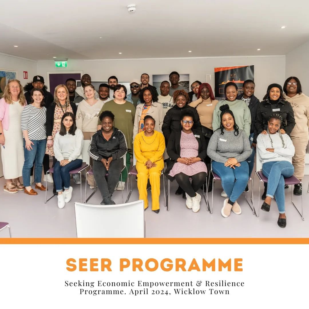 Entre_Academy's tweet photo. We’ve just closed off the second successful SEER Programme where we partnered with the amazing team Inner City Enterprise.
For the closing session our associate trainer Margaret Hoctor delivered to the large team of inspiring young entrepreneurs. 
#teamea https://t.co/OJAA1YR9A8