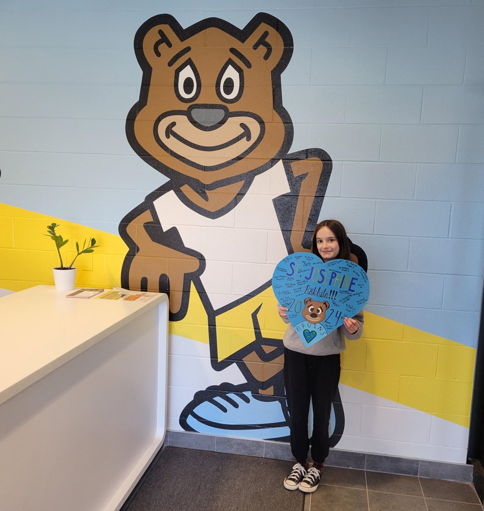 Gr. 8 student, Violet, did a pretty #WCDSBAwesome job decorating our St. JB Bruins 💙for our special Catholic Education Week mass. We hope families can join us - the mass is taking place Tuesday, May 7th @ 7:00 p.m. at Blessed Sacrament Church! #WCDSBAwesome #WCDSBStrengthen
