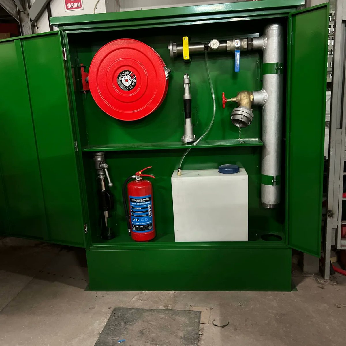 ozyildizyangin's tweet photo. #YangınMerdiveni #YangınDolabı #YangınDolapları #YangınMerdivenleri #YangınKapısı #FIREEXIT #FIREDOOR #fireextinguishing #firefightingsystems #TürkMalı #YangınKapıları #YangınTüpü #YangınSöndürmeCihazı 
#Firecabinet #fireCABINETS #YangınAlgılamaSistemi #yanğınkabineti #vuurkas https://t.co/gLvewzzQEh