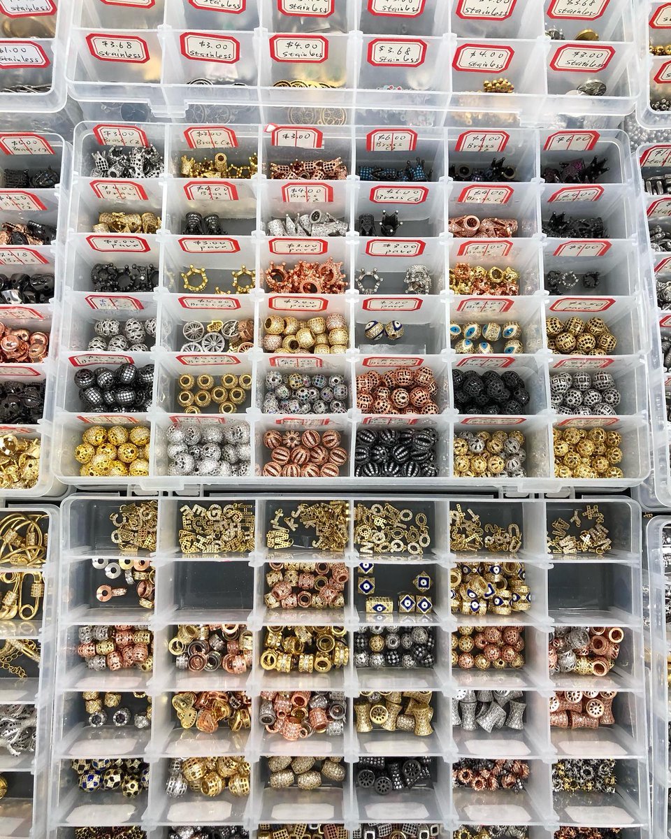 We have findings. Lots of them 🌞😃

Gems & Beads Edmonton 
Thurs - Sat, 11-5. 
Ramada Edmonton South
5359 Calgary Trail

#findings #beads #charms  #beadingsupplies  #pendant #Edmonton #yeg #shoplocalyeg #healingcrystal #healingstones  #jewellerymaking 

TreasureStoneBeads.com