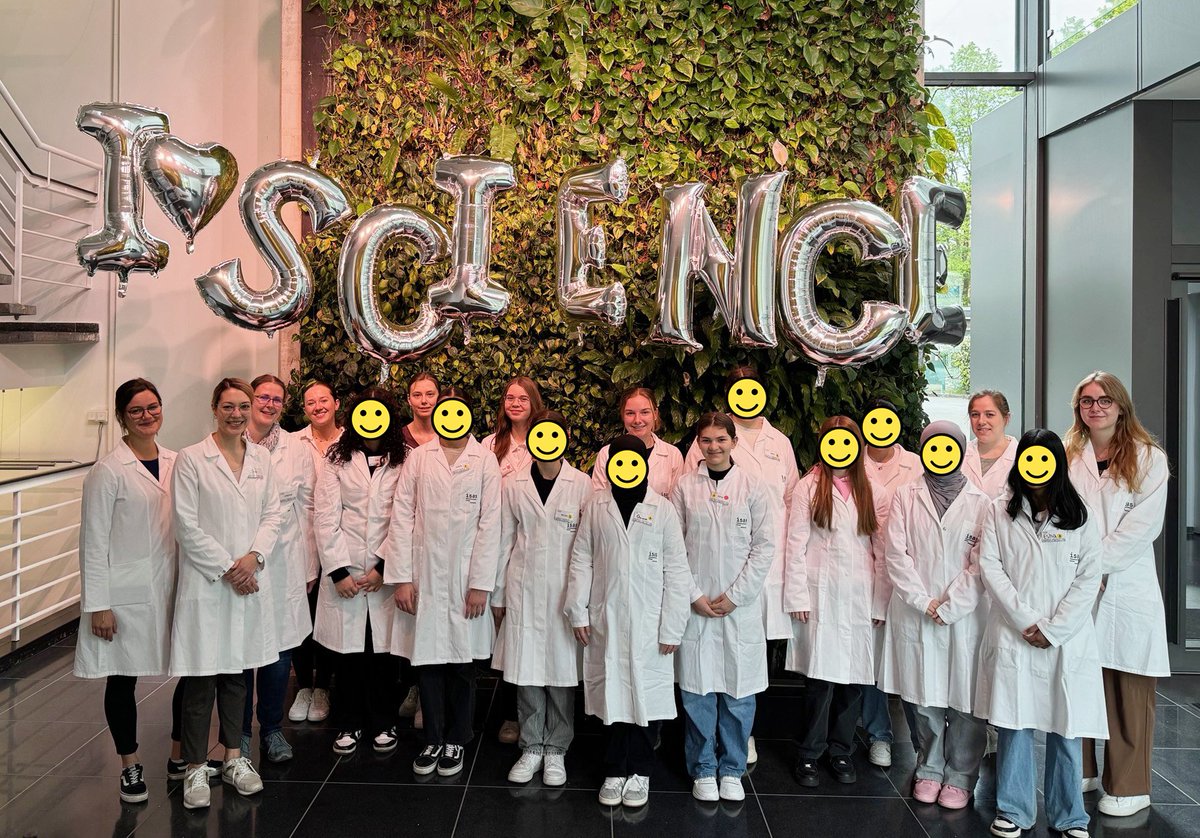 #Bakterien jagen & mit Silberacetat in Schach halten, Organe transparent machen & via Lichtblatt-Fluoreszenzmikroskop untersuchen plus Immunzellen bei der Arbeit zuschauen - all das stand beim @Der_GirlsDay am #ISAS auf dem Programm. Danke für eurer super Feedback! 🤩#bioimaging