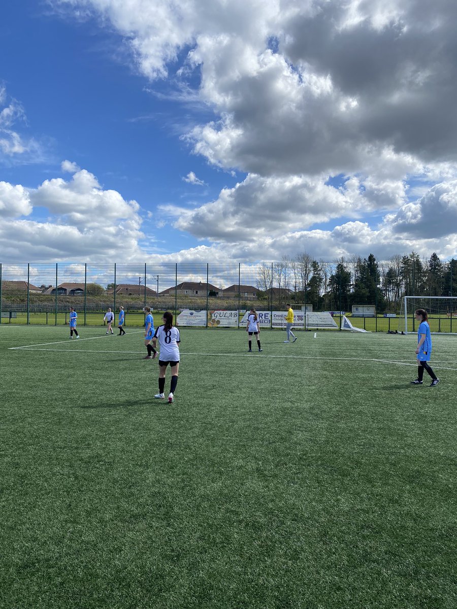 Largs PE Dept tweet media