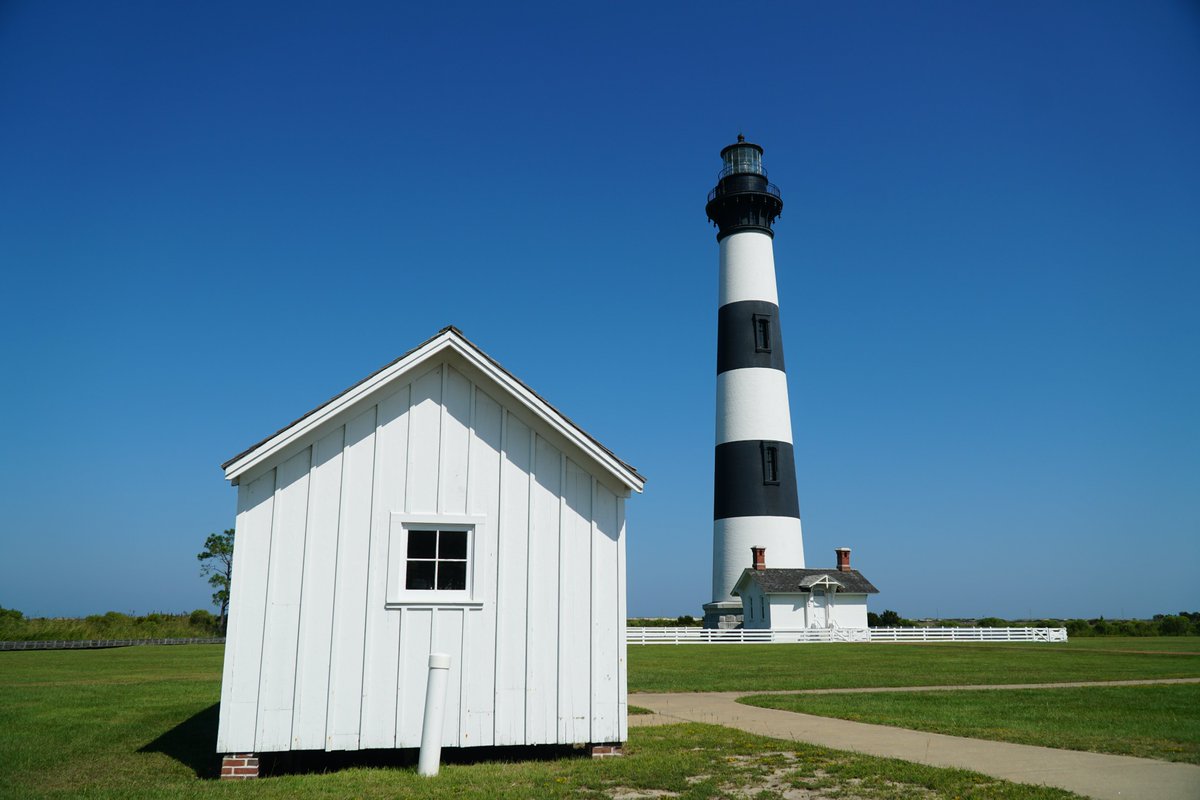 #TBT to the historic 1848 Bodie Island #Lighthouse, from our #GrandAdventure Episode 277 youtu.be/QYXbRT3snQw filmed at #CapeHatteras National Seashore on #NorthCarolina's #OuterBanks, September 2022. #RV #travel #camping #rvlife #rvliving #rvlifestyle #OBX #nagshead