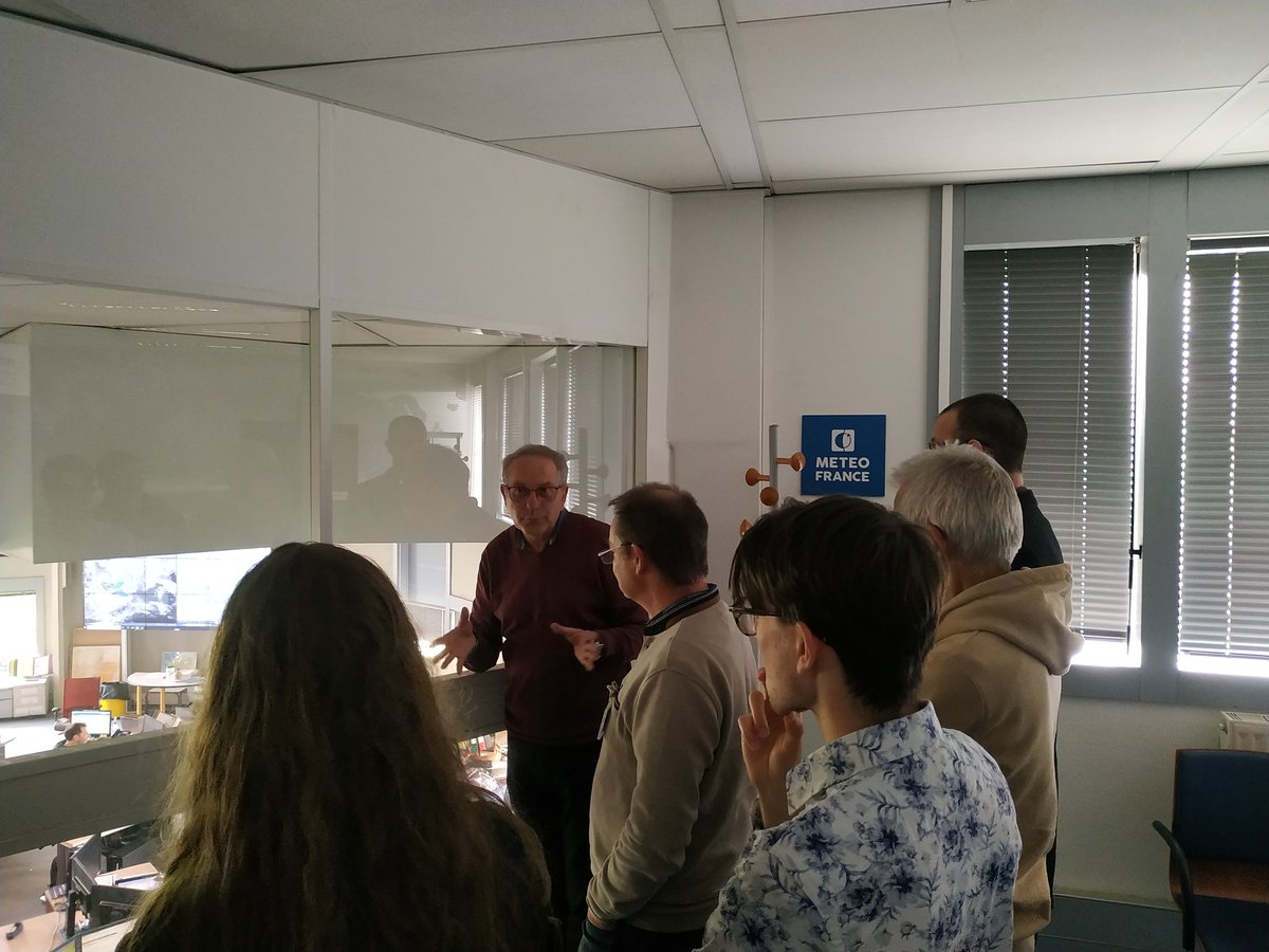 Atelier <a href="/meteofrance/">Météo-France</a> à l'occasion du séminaire national PREAC Sciences et société de l'<a href="/actoulouse/">Académie de Toulouse</a> IA et création artistique <a href="/DAACToulouse/">DAAC Toulouse</a> <a href="/cast_toulouse/">CAST-Toulouse</a> <a href="/LeCnam_Inseac/">Le Cnam #InsEAC</a> Merci à nos partenaires <a href="/QuaiDesSavoirs/">Quai Des Savoirs</a> <a href="/CNES/">CNES</a> <a href="/meteofrance/">Météo-France</a> pour leur accueil et leur implication.