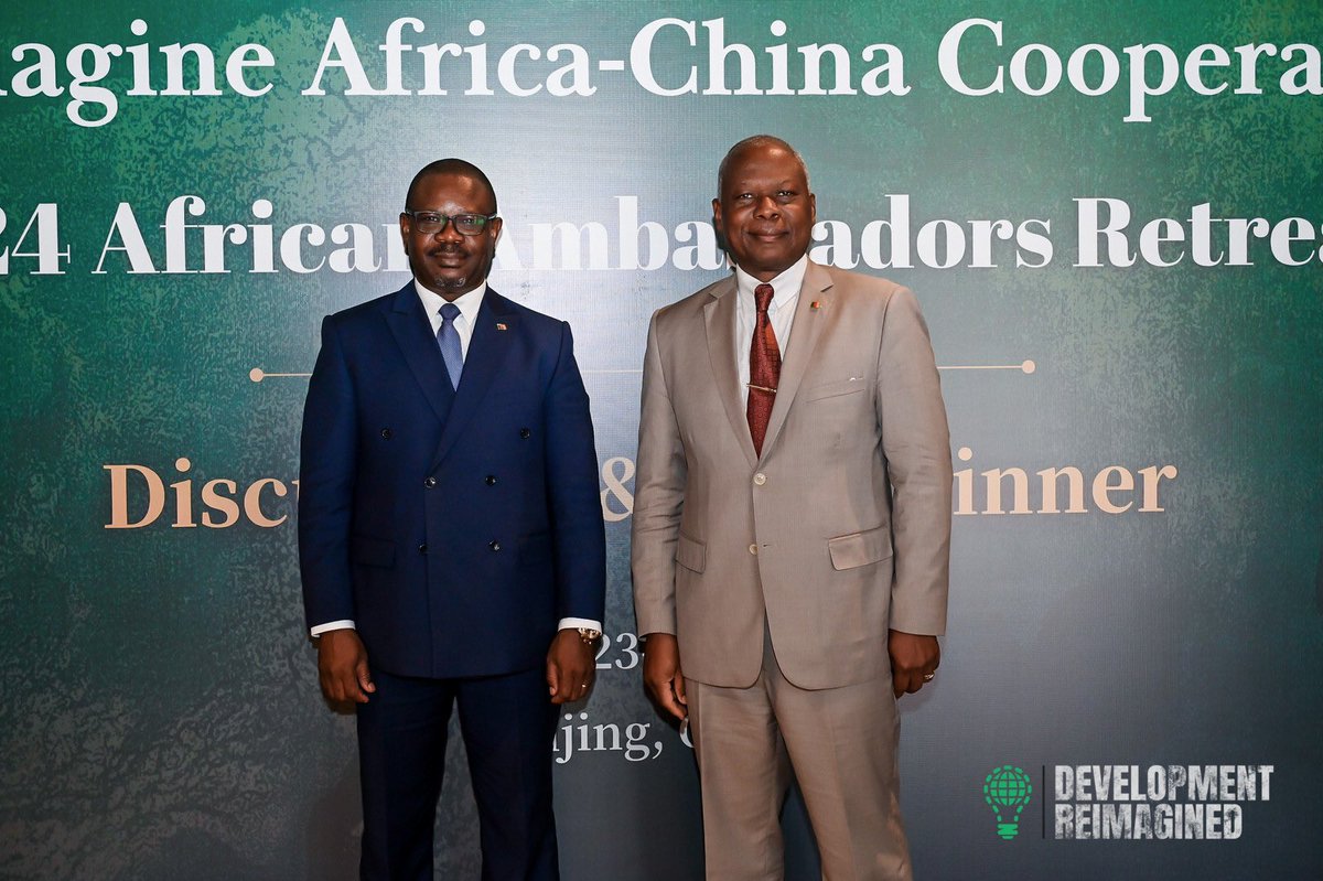 Over the last 2 days, at @DevReimagined we’ve been incredibly proud to see the drive & dynamism of #African Ambassadors & diplomats in #China at the retreat we cohosted with H.E. Osman - @_AfricanUnion Representative in China, & the leadership of @SyllaSori as #FOCAC co-chair 1/