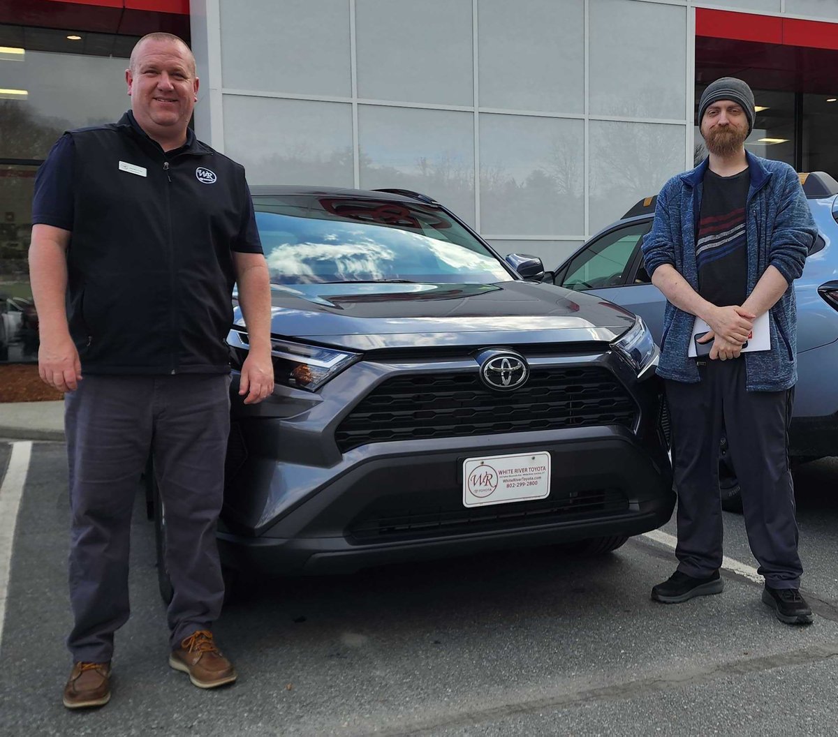 Happy #NewCarDay to Matthew! He became the proud owner of this awesome new @Toyota RAV4 XLE, thanks to some help from Justin Smith - Congrats!

Learn more about Justin & check out his reviews on @DealerRater: bit.ly/3O9Zor2

#Toyota #LetsGoPlaces #RAV4