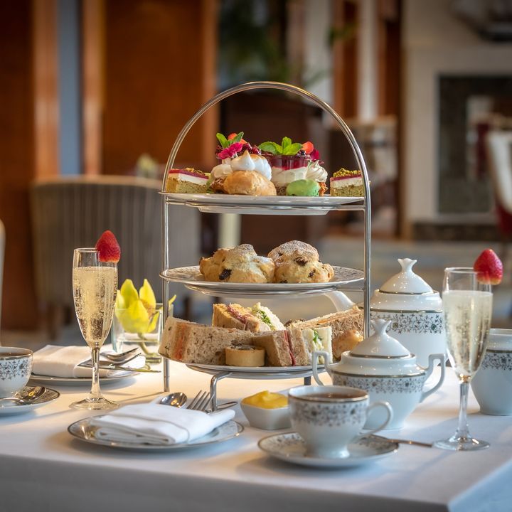 Afternoon Tea ☕️ ✨ Treat yourself to our sumptuous Afternoon Tea with a selection of savory bites, sweet treats, and soothing tea or coffee, overlooking the River Lee. Upgrade your experience with a glass of Prosecco. 🥂 #thekingsley #afternoontea #afternoonteacork
