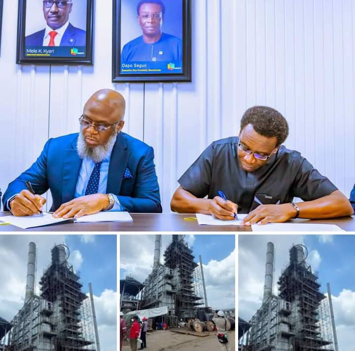 🇳🇬BREAKING: Port-Harcourt Refinery Company Signs Agreement With African Refinery For The Co-Location Of 100,000 Barrels Per Day Capacity Refinery Within The Port-Harcourt Refinery Complex.

This Will Boost Local Refining Capacity.  

A Win For Nigeria.🇳🇬✊🏾