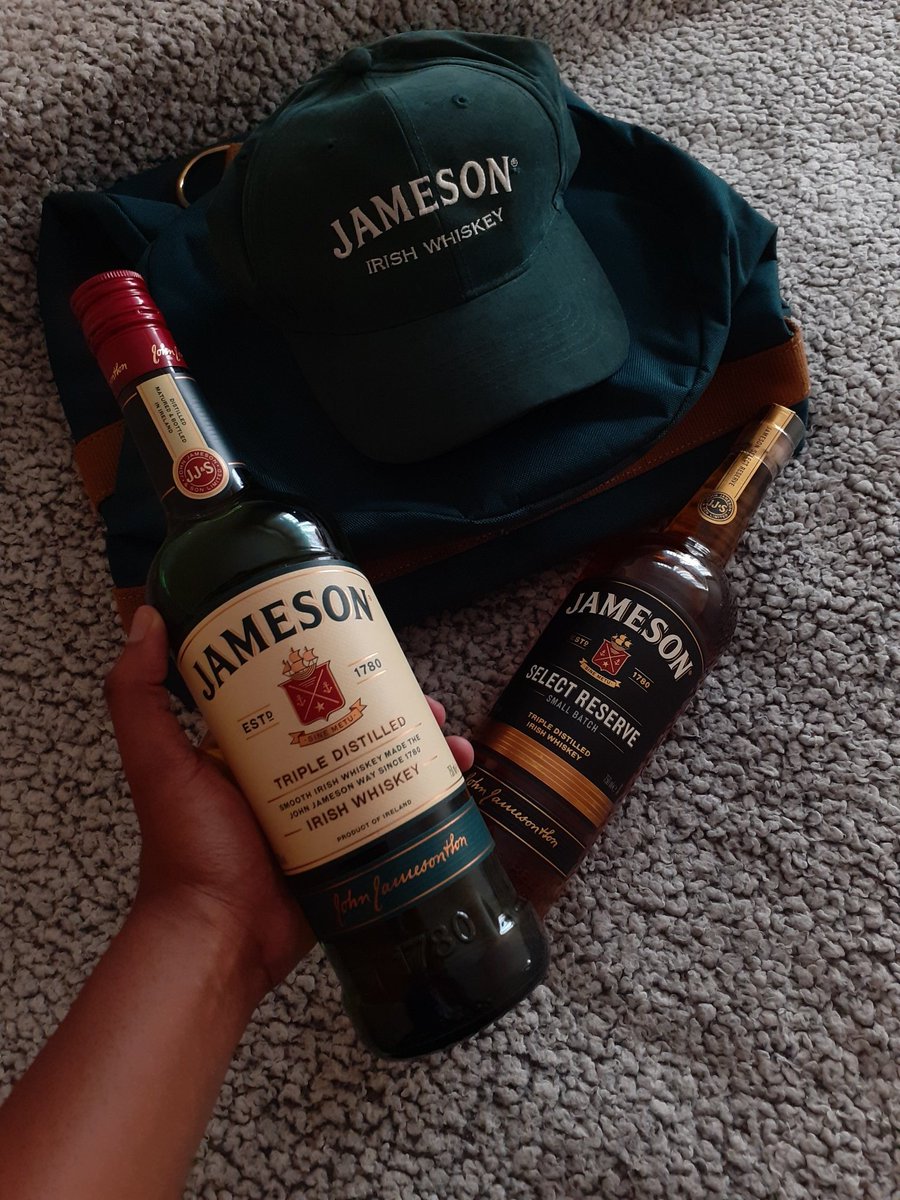 A massive thank you to @Yfm and @JamesonSA for this awesome package, I love it!😤❤ #widenthecircle