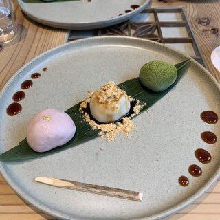 tt0nlee's tweet image. テンさんのもちの写真のカフェはここな気がする🍡西の10velyは行ってみてね🐈‍⬛

Cafe 麩FU-plus
06-6476-8410
大阪府大阪市北区中崎西4-1-1 
tabelog.com/osaka/A2701/A2…

#TEN_FIRST_FANCON_IN_JAPAN