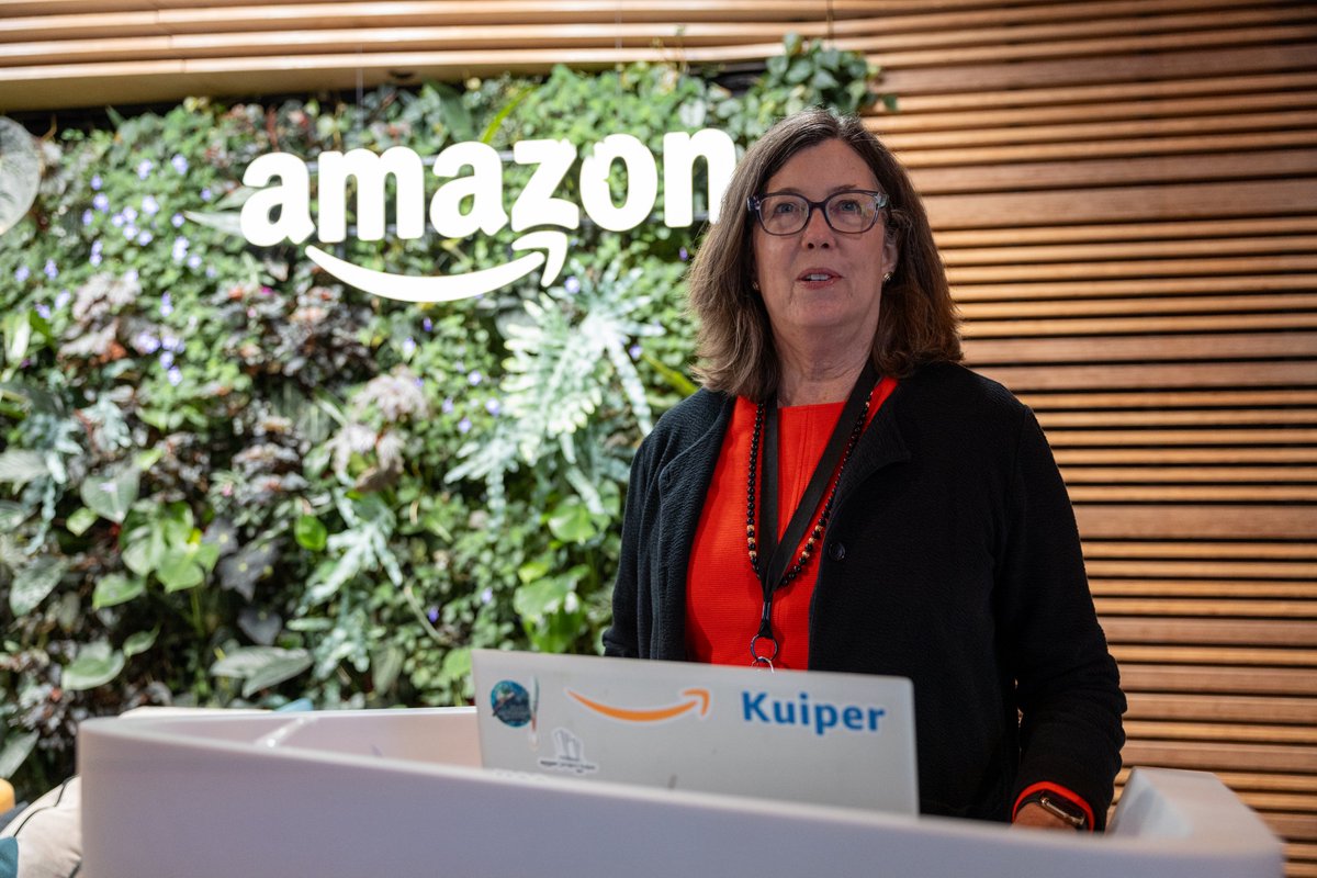 amazon_policy's tweet photo. To celebrate @ITU’s International #GirlsinICT Day, we're hosting students from Excel Academy in DC at #HQ2. The students are participating in an engineering project and hearing about careers from @Amazon women like Julie Zoller working on Project Kuiper, the low Earth orbit (LEO) satellite constellation that will provide fast, affordable broadband to unserved and underserved communities. #WomenInSTEM