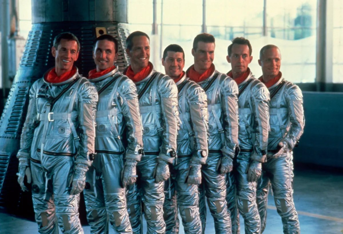 Apr 25, 1983, 'The Right Stuff' was released. Who agrees Chuck Yeager should have gotten an Academy Award for his cameo? Director Phil Kaufman wrote a draft script in 8 wks restored Yeager to the story cuz 'if you're serious about tracing where the future - read: space travel -…